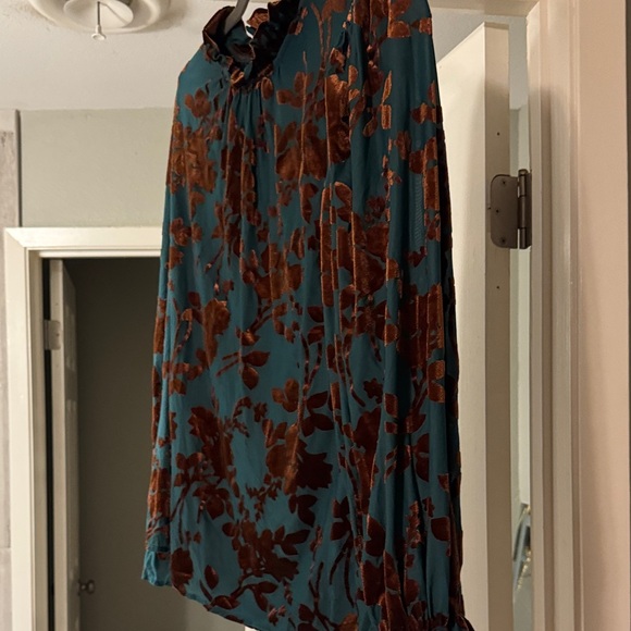 Entro Teal and Brown Floral Blouse - Picture 3 of 4